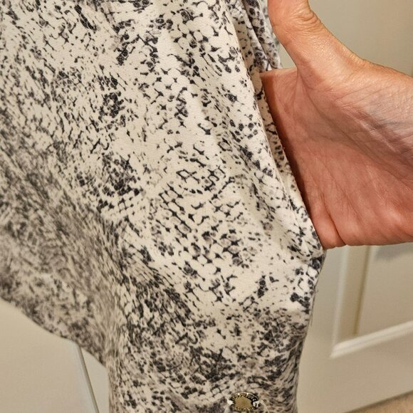 ideology women's long sleeve tunic - Picture 3 of 6